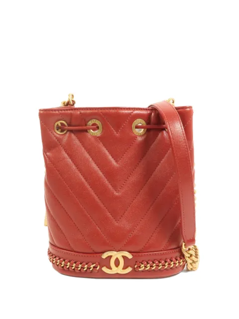 CHANEL Pre-Owned Chevron CC bucket bag Red CHERRONBUCKETBAG