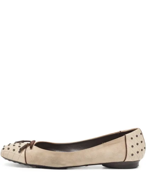 Tod's Vintage pre-owned stud-embellished ballet flats Neutrals 934008